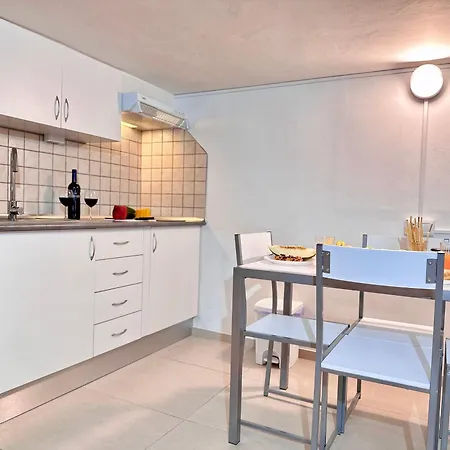 Acogedor Cerca De La Playa, Wifi *