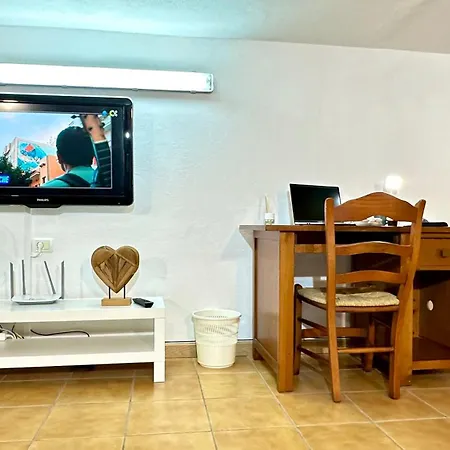 Apartment Acogedor Cerca De La Playa, Wifi La Laguna (Tenerife)