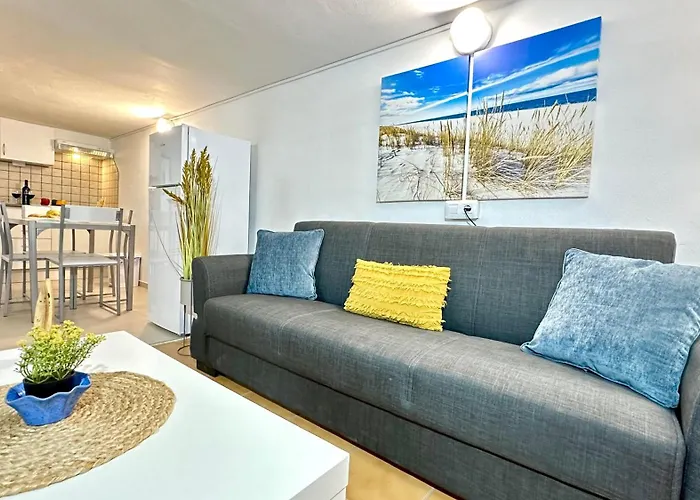 Acogedor Cerca De La Playa, Wifi