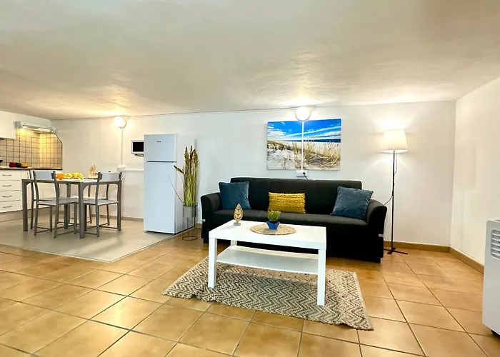 Acogedor Cerca De La Playa, Wifi