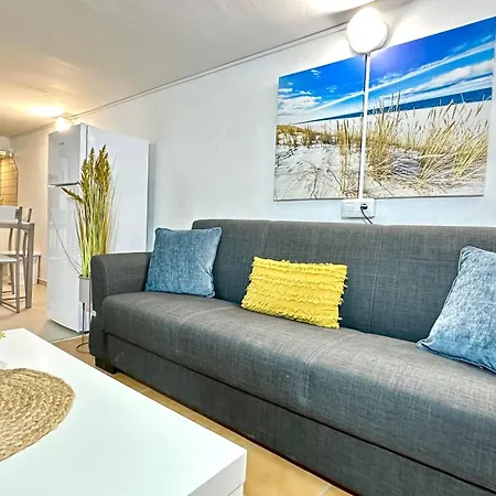 Acogedor Cerca De La Playa, Wifi