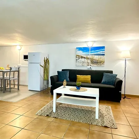 Acogedor Cerca De La Playa, Wifi