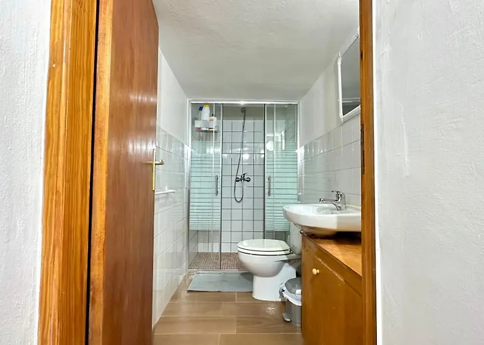 Acogedor Cerca De La Playa, Wifi